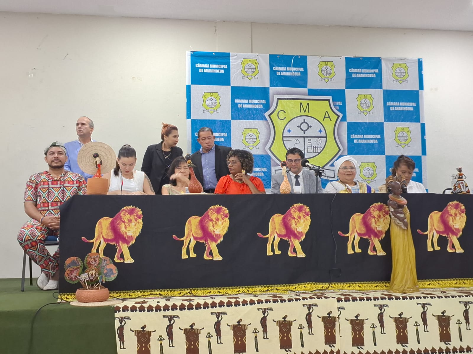 Mesa oficial