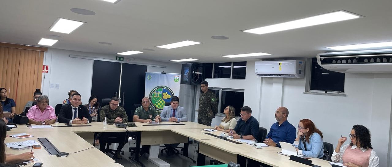Reunião no Comando da 8ª Região Militar