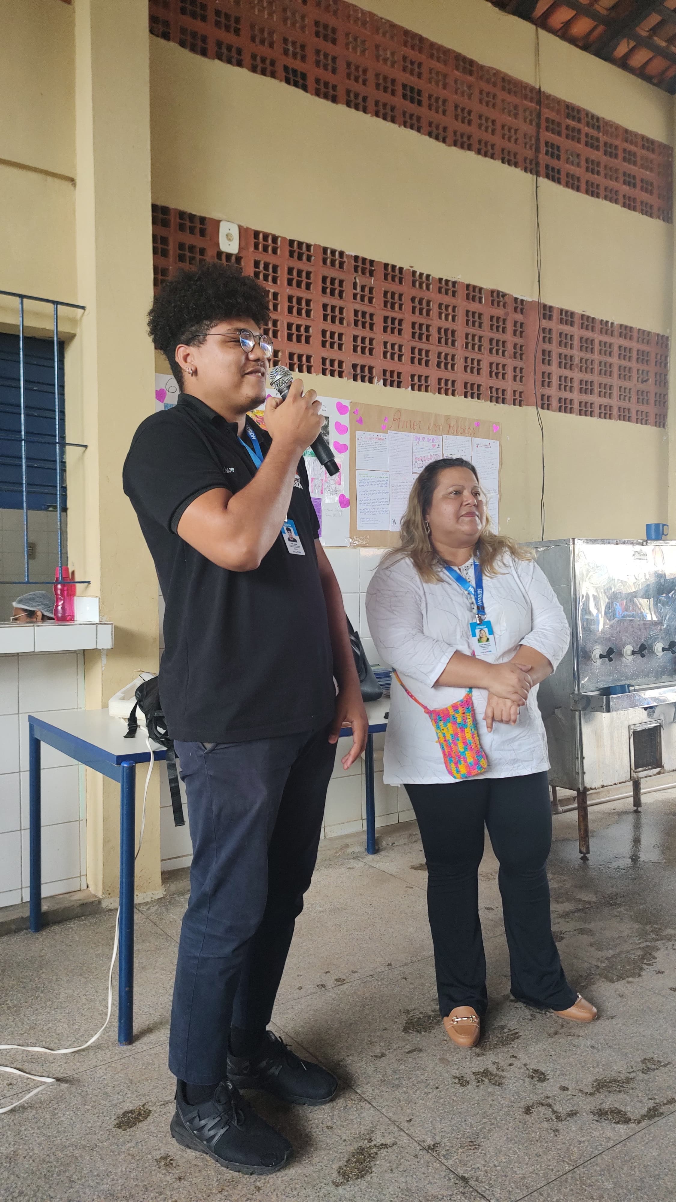 DH NAS ESCOLAS